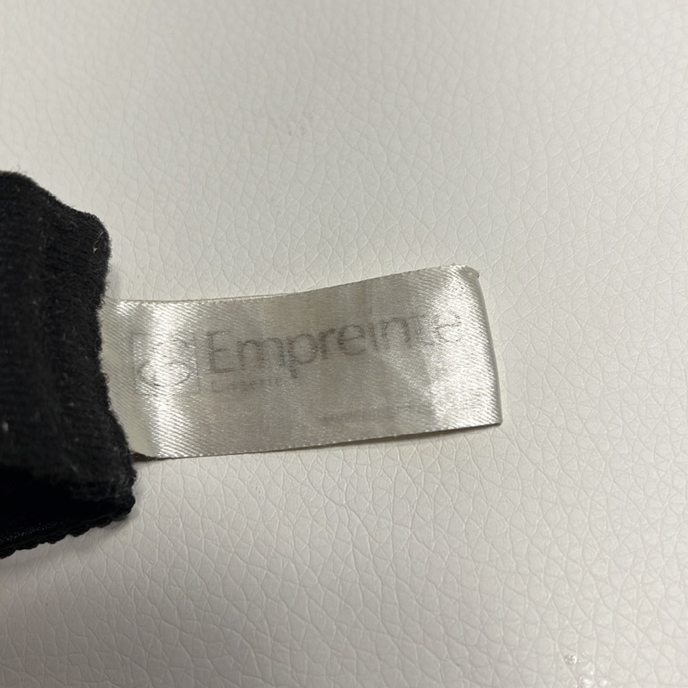 Size E - Picture 4 of 4